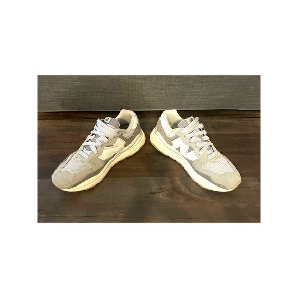 New Balance 57/40 “The Intelligent Choice” Mens 10 Grey Day Running Big Enlarged